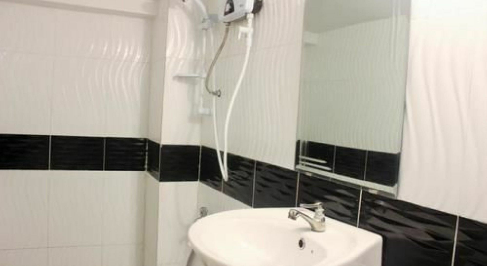 Longlin House I Hotel Phnom Penh Bagian luar foto